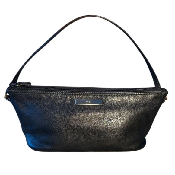 Gucci Handbags - Gucci Black Leather Shoulder Bag